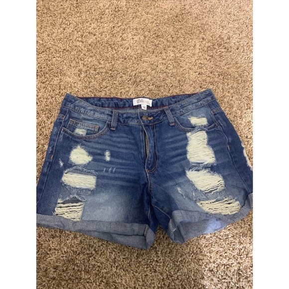 Cello‎ Jeans Distressed Cut Off Blue Jean Shorts Women's SizeM  Cuffed - Picture 1 of 6